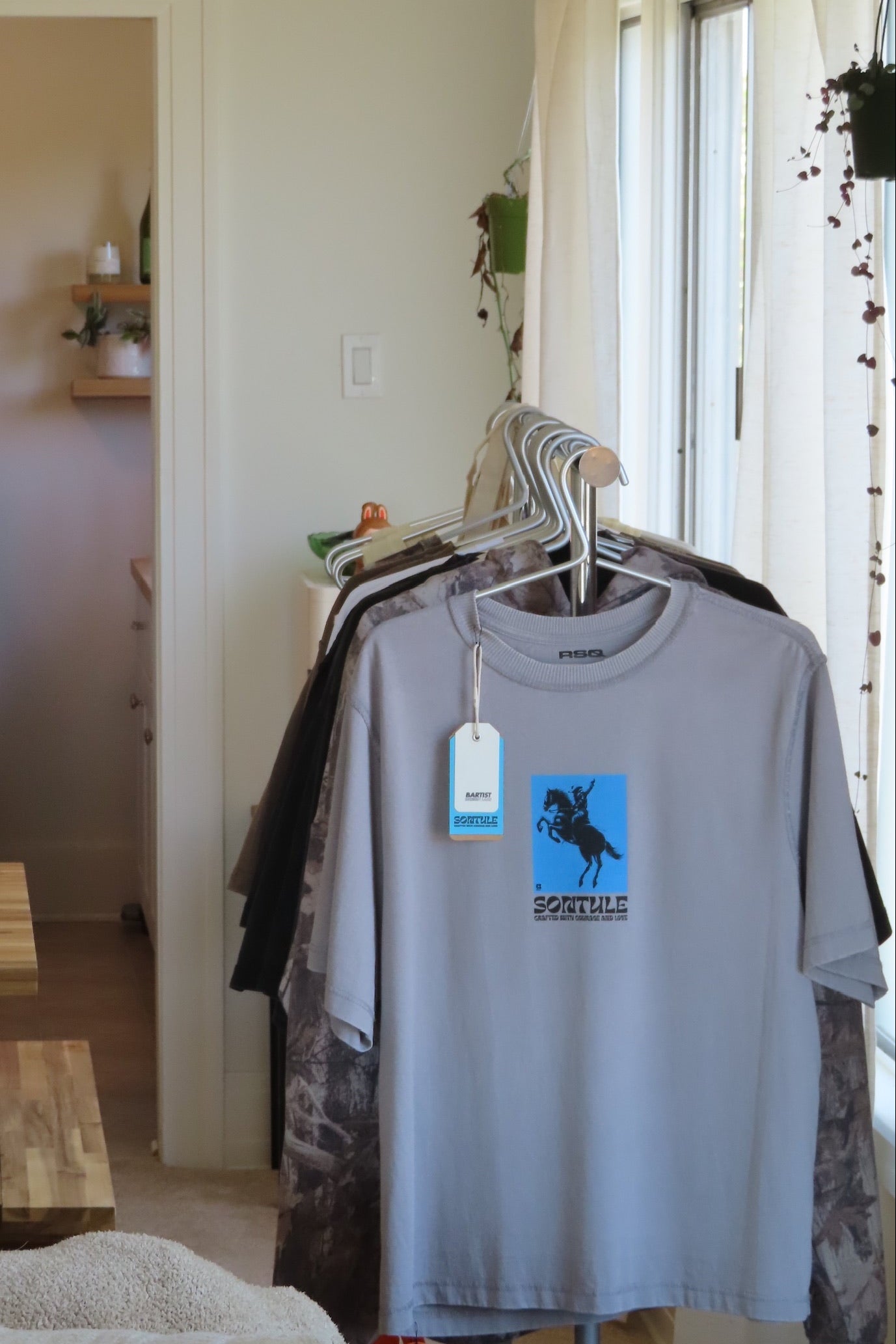 Sontule Coffee Tee